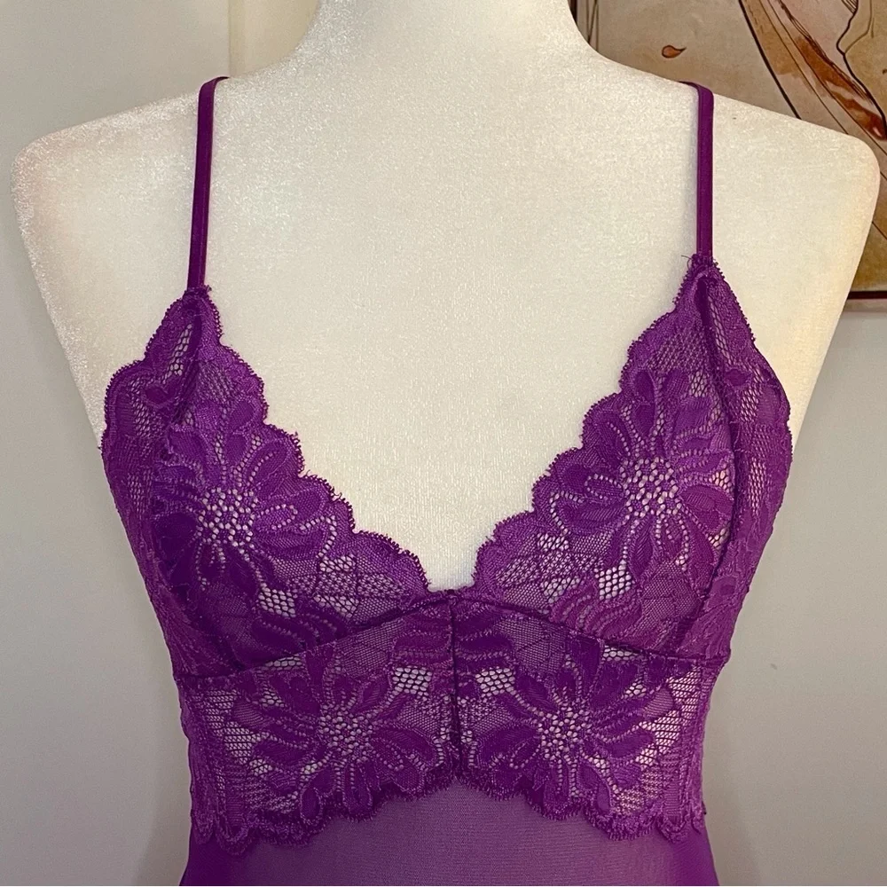 Fredericks of Hollywood Lace Chemise Dress Lingerie Size S Purple